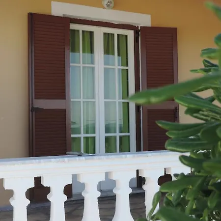 Peli-maria Apartment